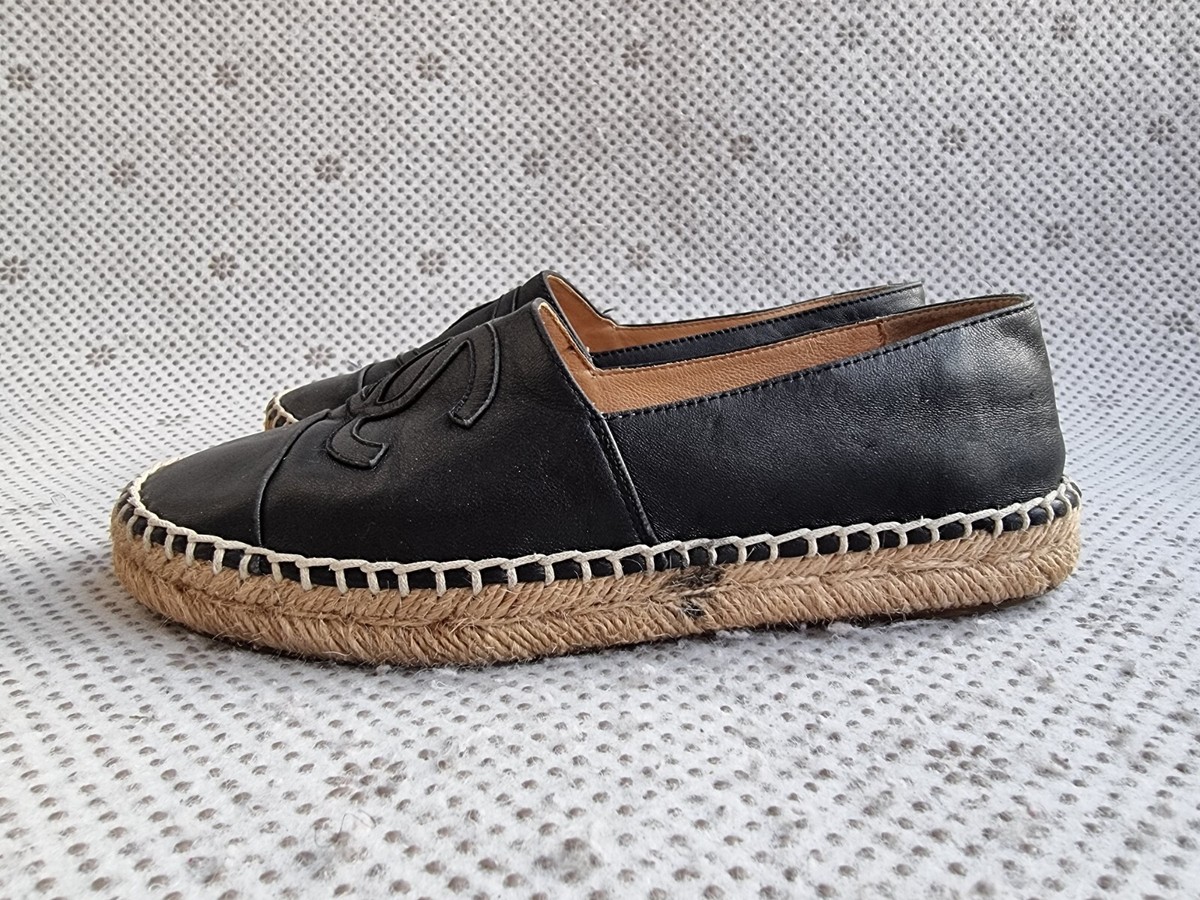 Chanel Woman's Lambskin Espadrilles Black Slip On G29762 Chanel Woman's Lambskin Espadrilles Black Slip On G29762