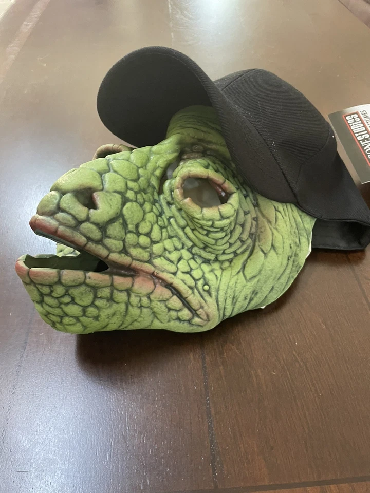 Adult Zagone Studios Hand Made “Martin The Gecko” Halloween Mask N1324 - Image 3 of 4