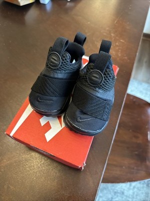 Nike Little Presto Triple Black toddler size 3c