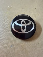 01-07-toyota Corollacelicamatrix Steering Wheel Logo Emblem Genuine