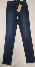 NWT Levi  s 721 Jeans Women  s Size 27 / 4  High Rise Skinny Stretch