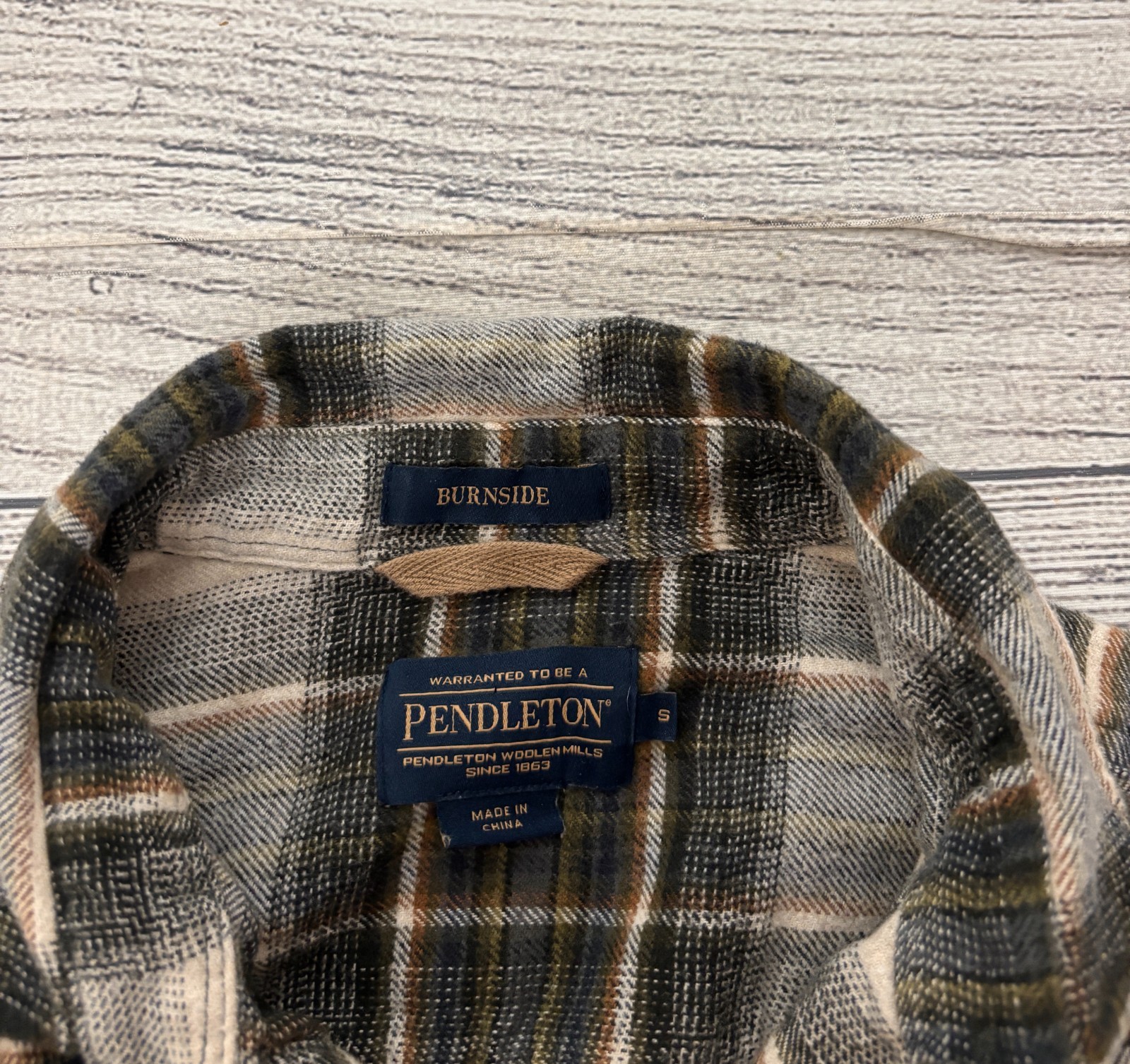 PENDLETON BURNSIDE Mens Small Multi Plaid Long Sl… - image 6