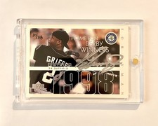 Ken Griffey Jr Auto 10/28 - 2004 Upper Deck SP Authentic Buyback HOF Mariners