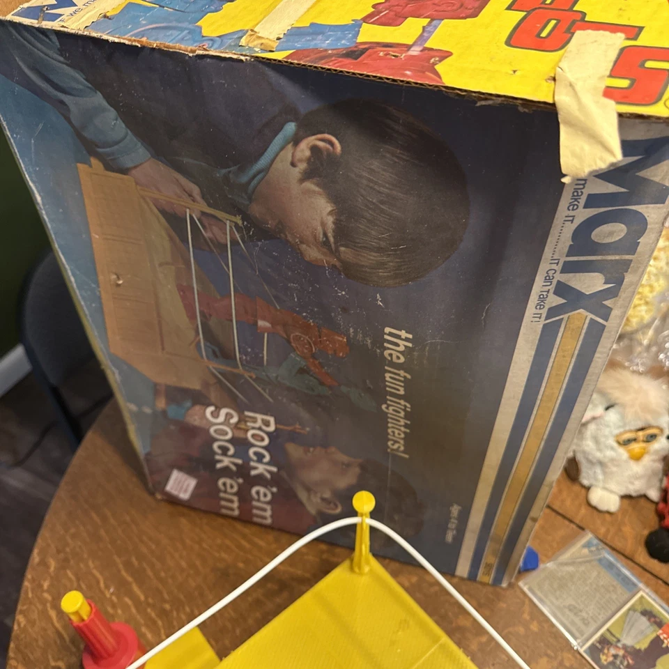 Винтажные игрушки Marx 5015 Rock' Em Sock' Em бойцы роботы оригинал 1966 полный комплект - Изображение 4 из 4