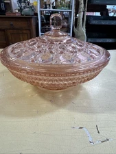 Vintage Indiana (Federal)  Covered Candy Dish Pink Glass Windsor Button Cane