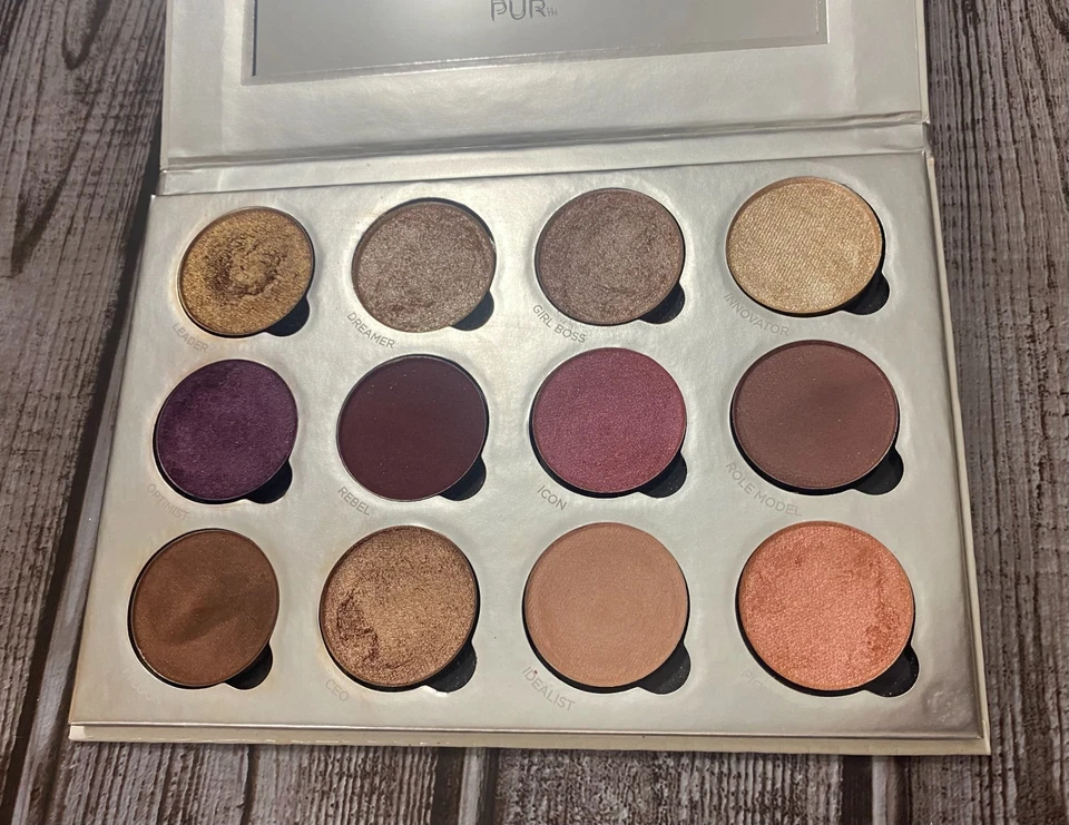 PUR Visionary Magnetic Eyeshadow Palette L117 - Image 2 of 4