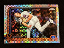 2025 Topps Chrome Update X-FRACTOR REFRACTOR Tyler Rogers item 1