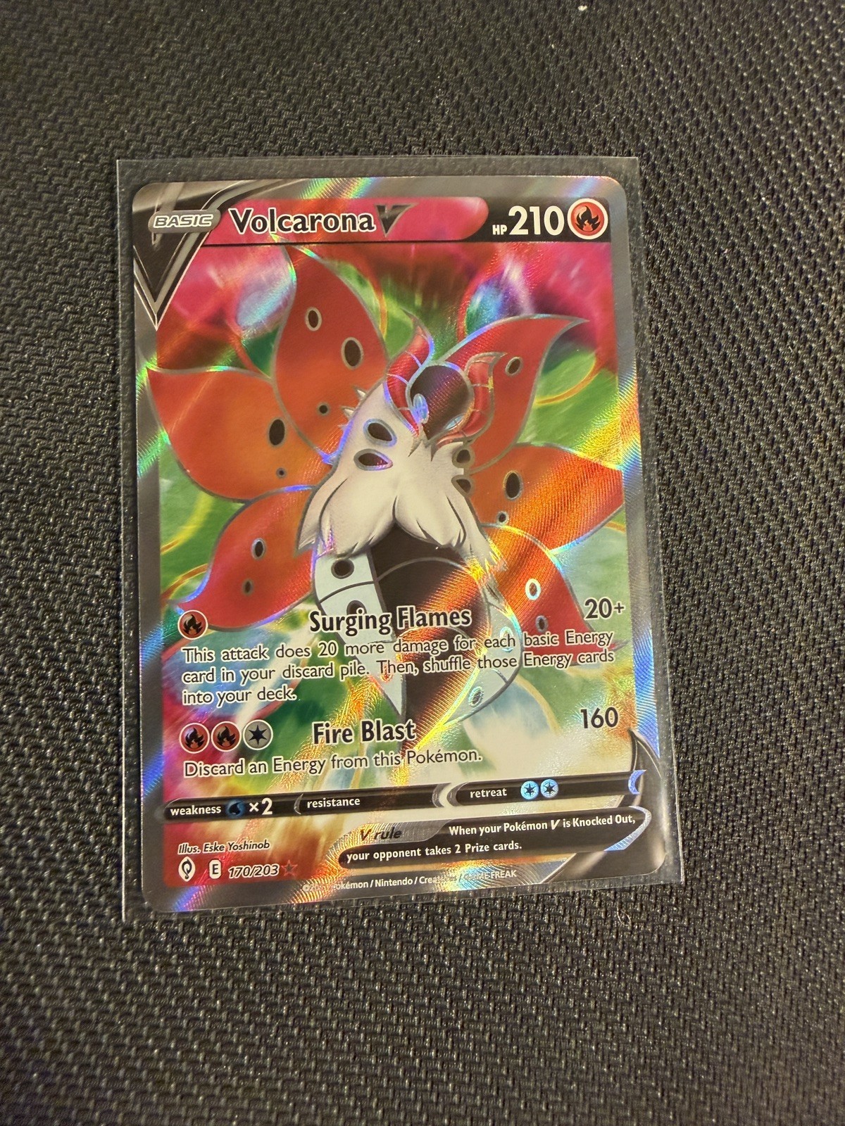 Pokémon TCG Volcarona v Evolving Skies Holo Ultra Rare Card 170/203 Full Art