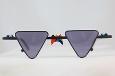 GREAT VINTAGE NEW NOS PUBLIC SUNGLASSES