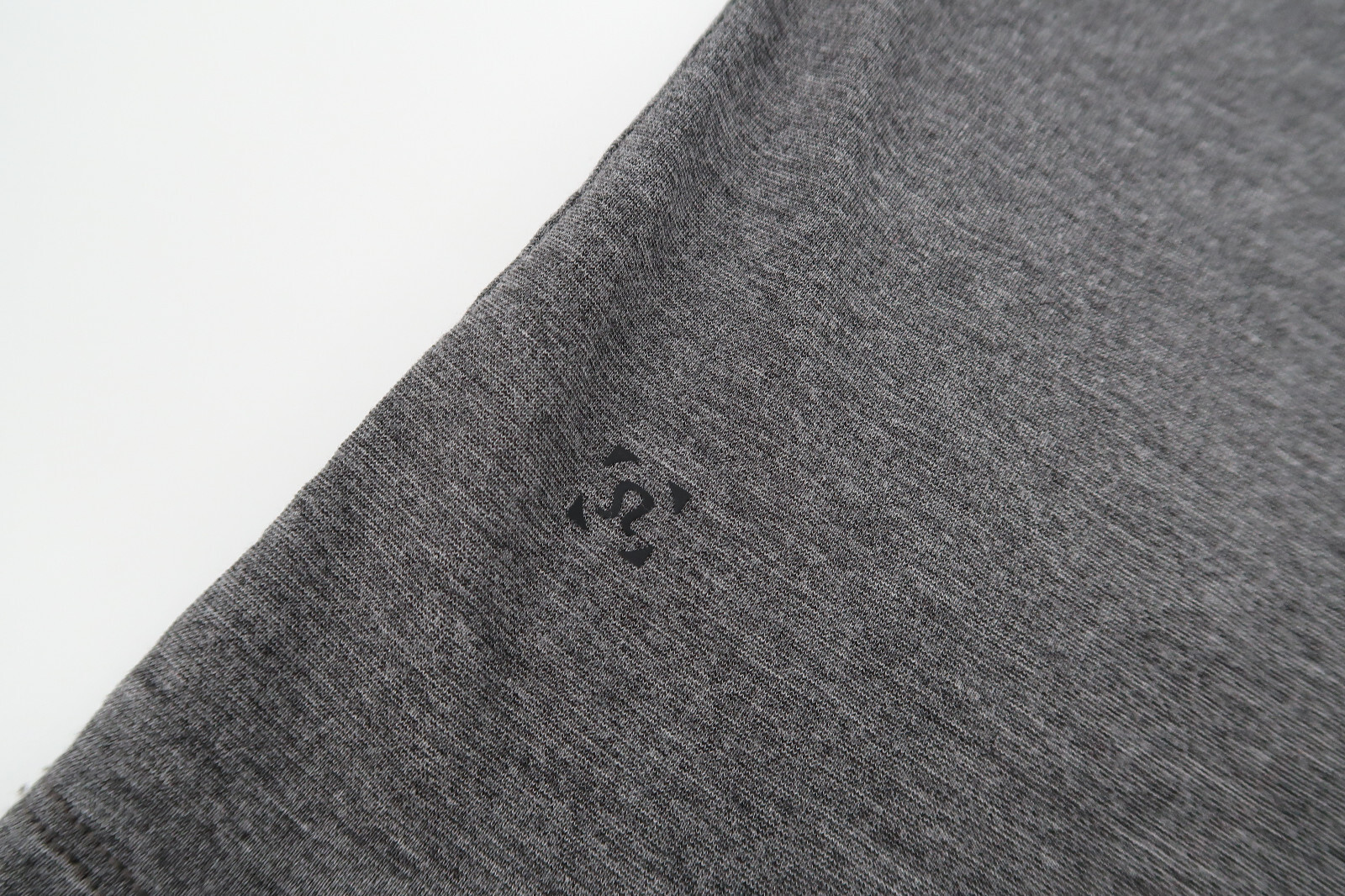 Lululemon Evolution Mens Medium Gray Solid Tech G… - image 3