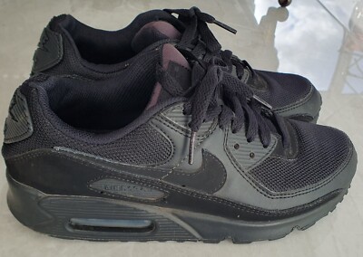 Nike Air Max 90 trainers in triple black UK
