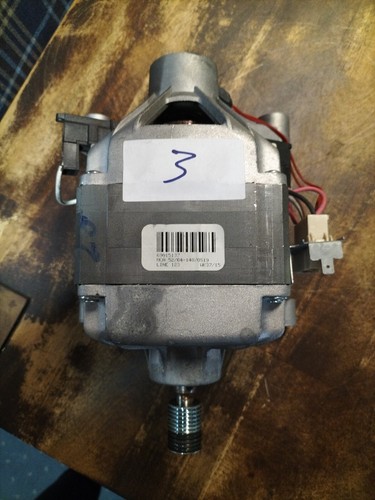 Waschmaschine Ersatzteil • Motor inkl. gebrauchten Motorkohlen C.E.Set