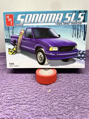 1995 GNC Sonoma SLS Pickup. AMT # 1168/12. Open Box/ Sealed Bags 1:25