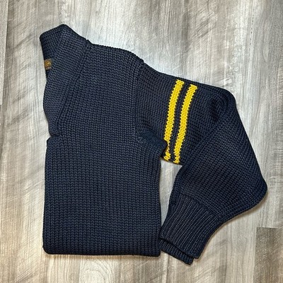 Bradley Knit Wear Vintage V-Neck Heavy Knit Sweater - Small