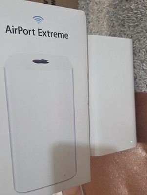 Apple A1521 AirPort Extreme Base Station Wireless Router 6th Generation