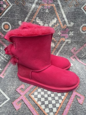 NEW UGG Bailey Bow II Kids Girls Size 4 Hot Pink Suede Sheepskin Boots