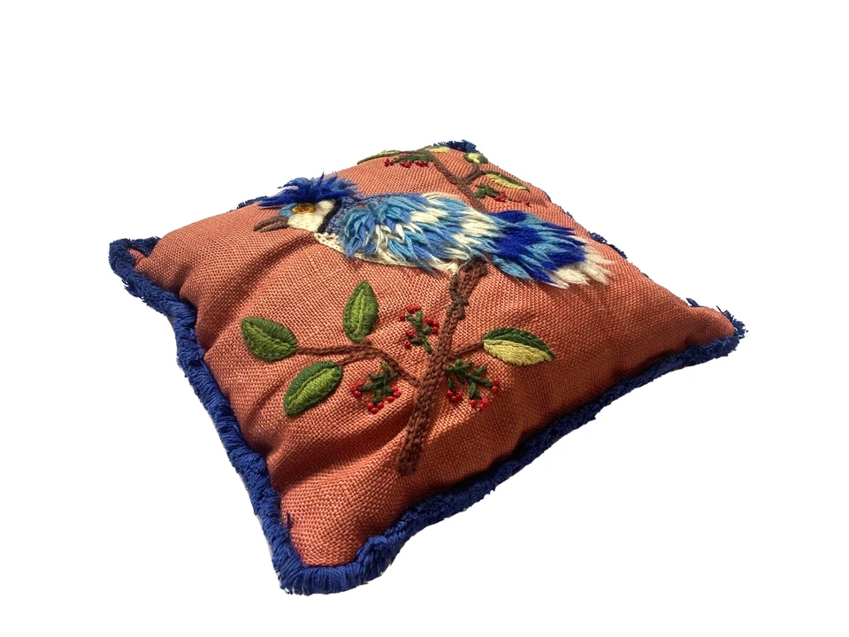 Vintage Handmade Bird Pillow Cover Case Needlepoint Applique Tropical Rare Zip - Image 3 of 4