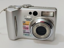 Nikon Digital Camera Coolpix 5200 5.1MP Silver UNTESTED FREE RETURNS