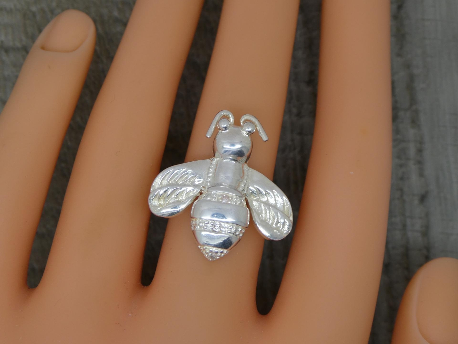 Impressive Solid 925 Sterling Silver Bumblebee Be… - image 1
