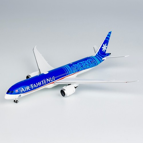 NG Models 1:400 Air Tahiti Nui F-OTOA Boeing 787-9 Model Aircraft - Picture 5 of 7
