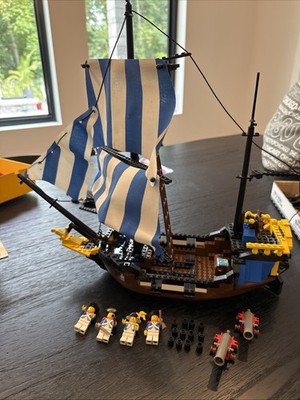 Vintage LEGO 6274 Caribbean Clipper 1989 W/ Mini Figures
