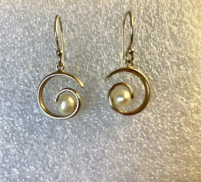 925 Silver Dangle/Drop Earrings Scroll with Pearl 3g Stamped 925 25mm Drop - Image 1 of 4