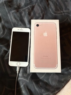 Apple iPhone Rosé  7 128GB, iOS ,  Simlock Frei