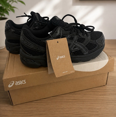 ASICS GEL-1130 Sneaker schwarz EU 39 Low Top Schnürung atmungsaktiv