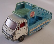 Tomica Japan 38.50 Toyota Hiace  39