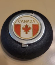 Vintage portable pocket ashtray Canada Flag Theme