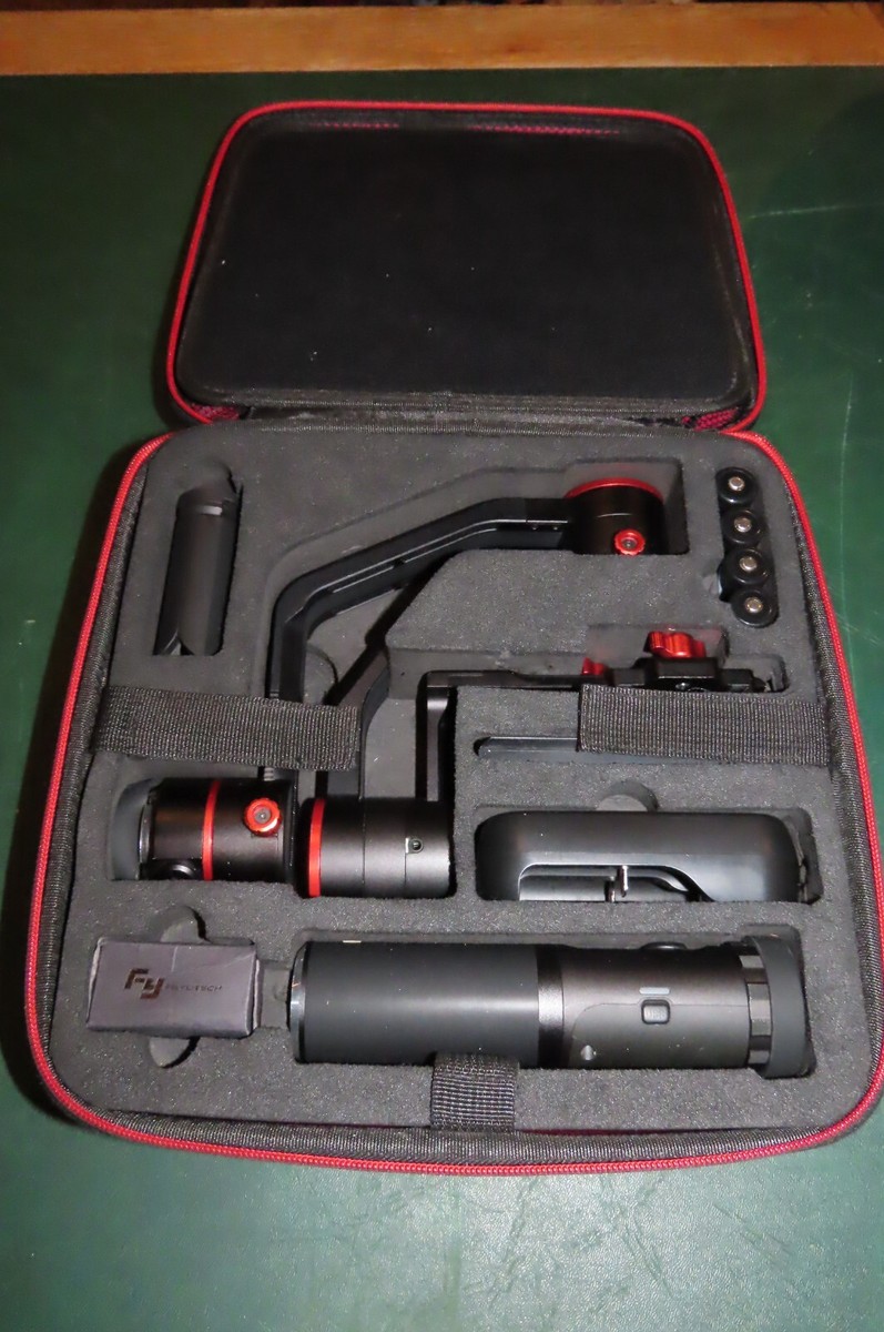 FeiyuTech Scorp 2 Kit Stabilizzatore Gimbal a AI Tracking 3 assi per