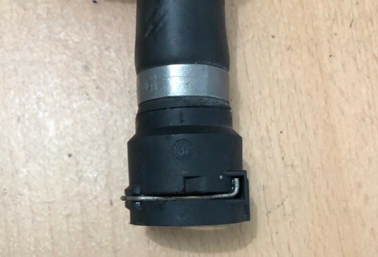 Lot 3 Hoses Water 320D 136CV BMW Series 3 E46 Sedan 8370080 