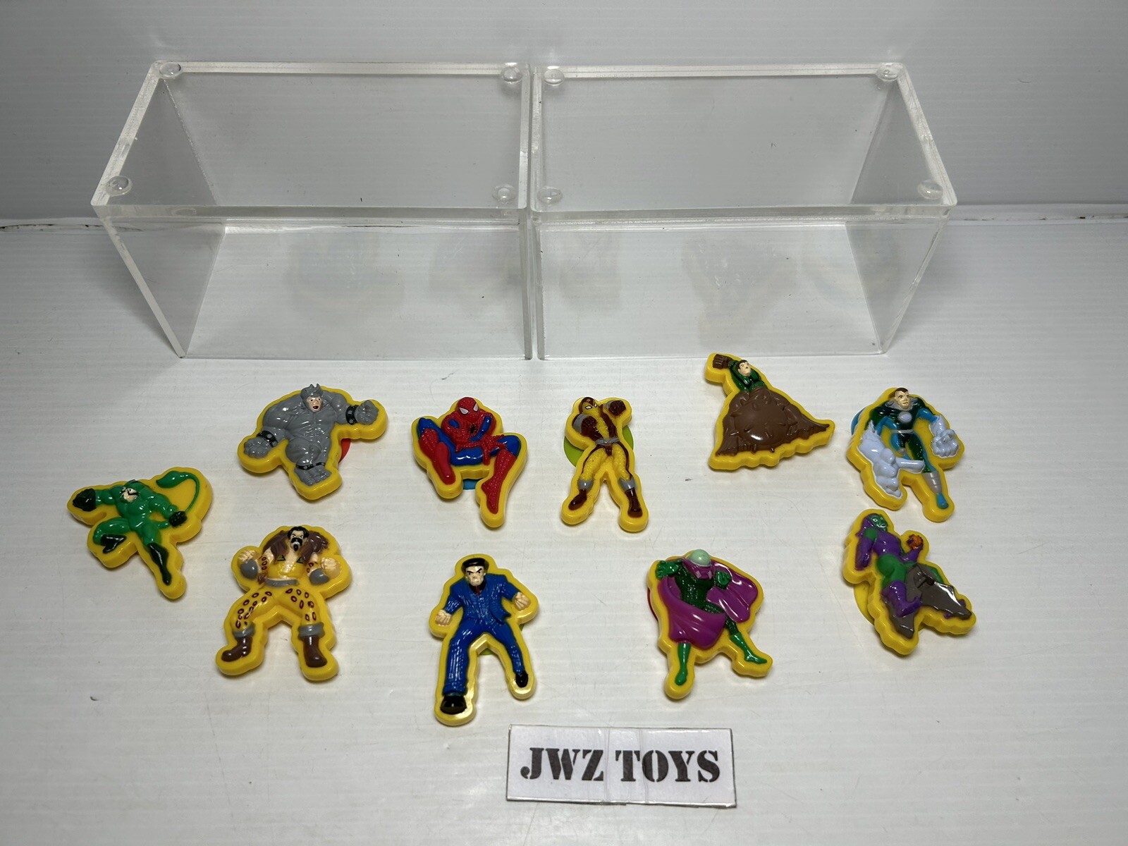 2012 Marvel & Subs 10 Spider man Toys Suction Cups - Bundle - Joblot