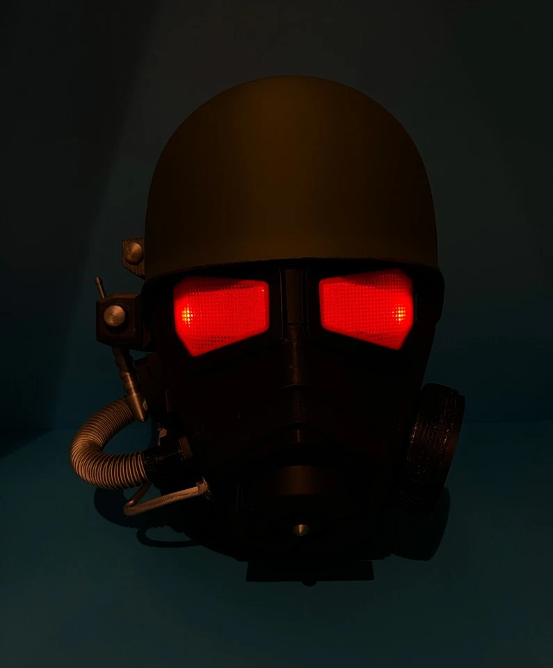 Casco de guardabosques veterano Fallout NCR - Casco de cosplay post-apocalíptico impreso en 3D Foto 2 de 4