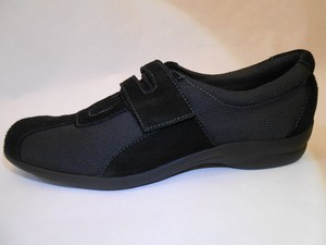 munro walking shoes