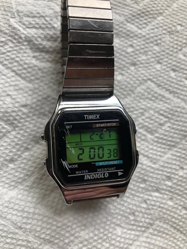 Men’s Vintage Timex Digital LCD Start Stop Indiglo Watch Model 739 - New Battery