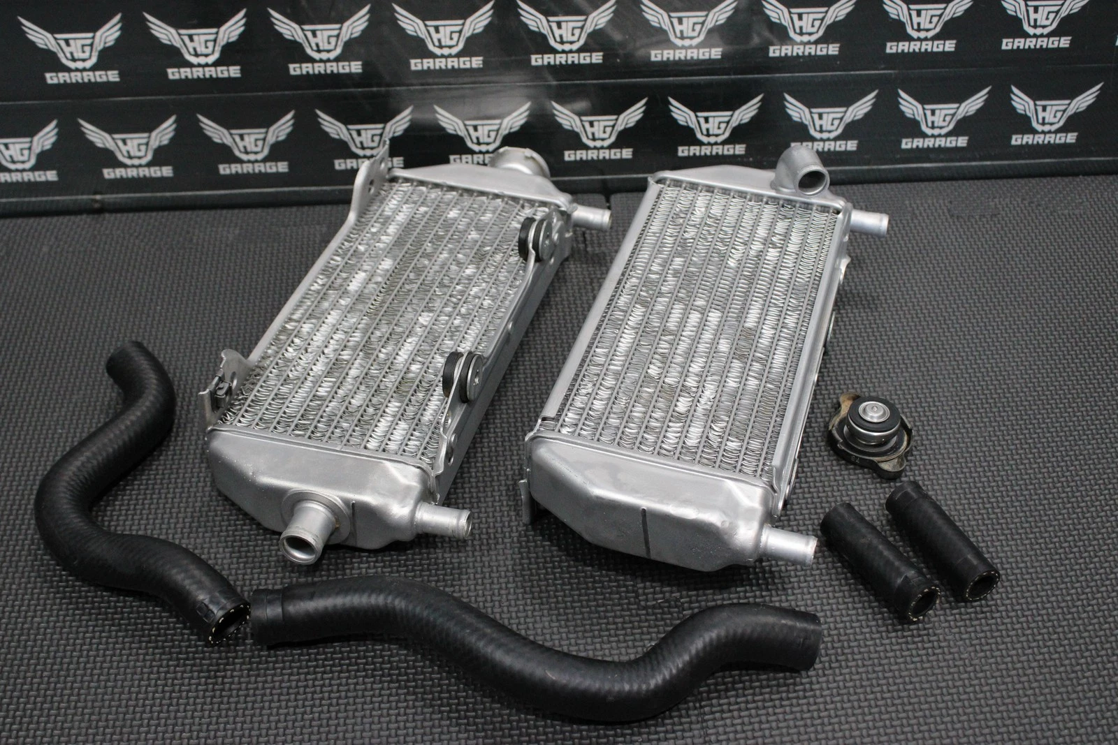 2001 SUZUKI RM250 OEM LEFT RIGHT ENGINE MOTOR COOLING COOLER RADIATOR
