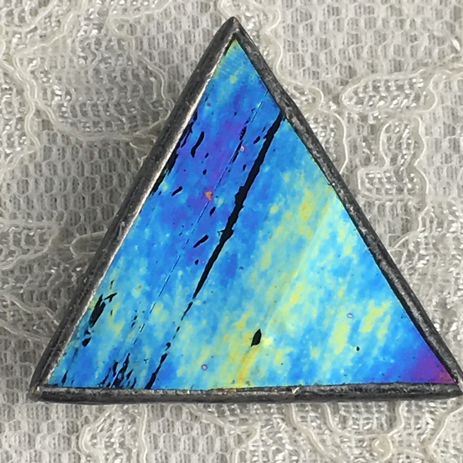 Brooch Hand Crafted Signed Hera Triangular Irides… - image 1