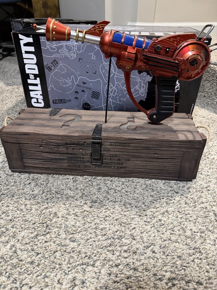 Call of Duty Zombies Ray Gun Replica KAMI Limited Edition #1129