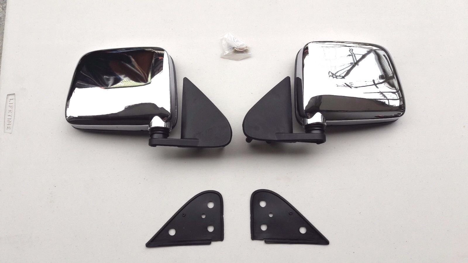 Chrome Side Door Mirror For Nissan Hardbody Pickup D21 19861994 NI1320109 eBay