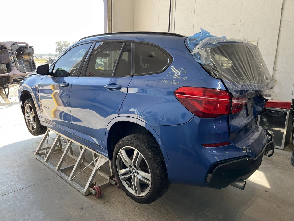 Compresor de aire acondicionado usado se adapta a: BMW X1 2017 2,0 grado A Foto 3 de 4