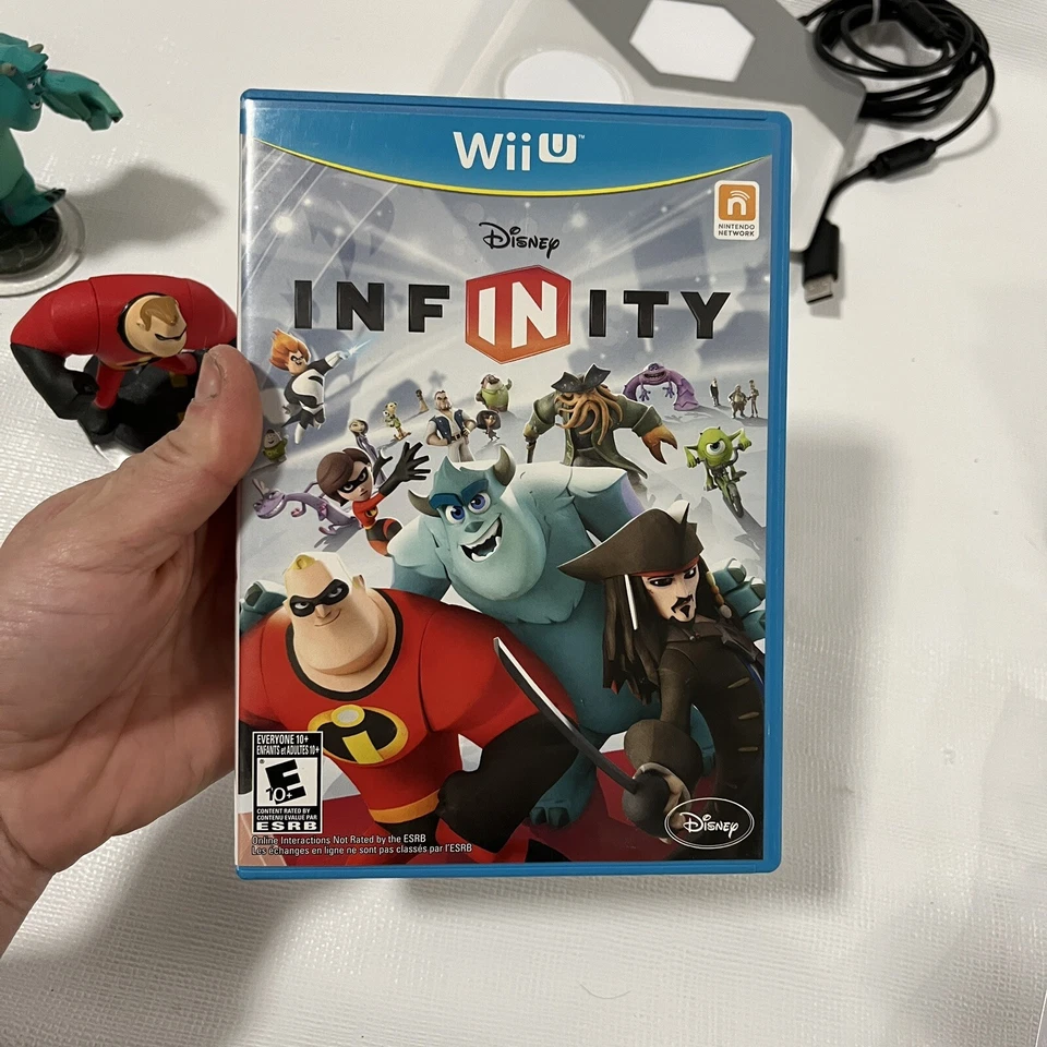 Nintendo Wii U Disney Infinity 1.0 Starter Lot Sully Mr. Incredible Game Base - Image 2 of 4