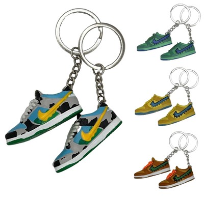Platinum Athletics Retro Skate Sneakers Key Chain (2 Shoes)
