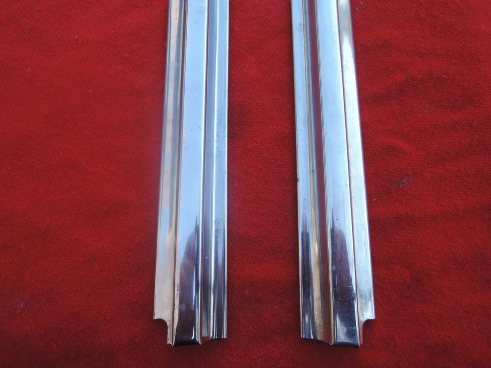 ALFA ROMEO GIULIA SPRINT GT / GTV usado par de pilar B moldura exterior Foto 3 de 4
