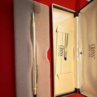 Cross Century Drehbleistift goldfarben mit Clip in Geschenkbox und Beschreibung