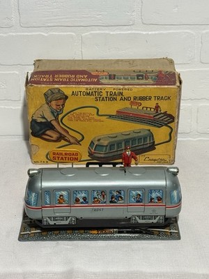 Cragstan Automatic Train Station & Track Tin Battery Powered w/box 1950 s