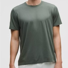 lululemon athletica Olive Short Sleeve Tee