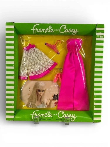 Rare HTF Vintage Barbie Francie and Casey #1237 Satin Happenin NRFB NIB