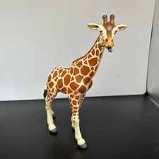 Safari Ltd ADULT GIRAFFE EATING Wildlife Animal Figure 2007 Wildlife Wonders 7"