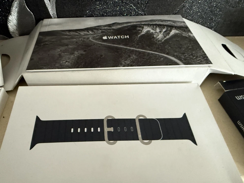 Apple Watch Ultra 2 49mm Titangehäuse GPS+Cellular 91% Batteriezustand   - Bild 4 von 4